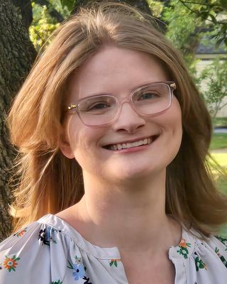 Photo of Allison Viator, Art Therapist, ATR, LPC