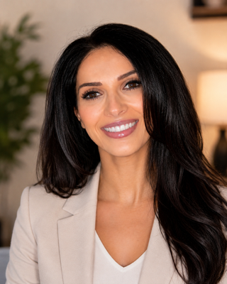 Photo of Silva Sheklanian, Marriage & Family Therapist, LMFT