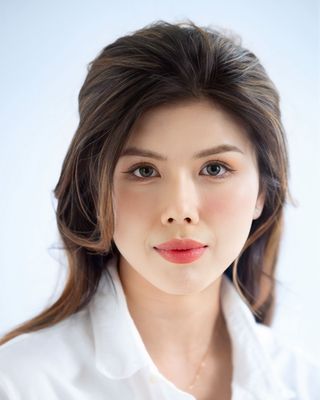 Photo of Linh Truc Tran, Psychiatric Nurse Practitioner, DNP, PMHNP