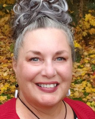 Photo of Jules Laubenstein, Marriage & Family Therapist, LMFT