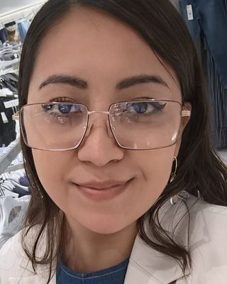 Foto de Karla Verónica Teniente López, Psicoterapeuta, Mtra