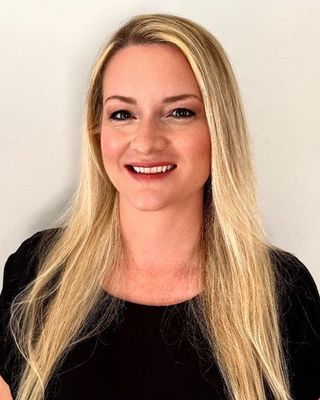 Photo of Nichole Lange, Clinical Social Work/Therapist, LCSW, LAC