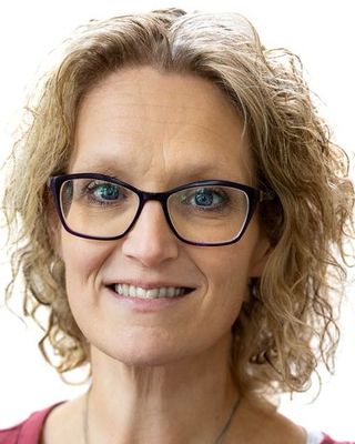 Photo of Beth Pacheco, Clinical Social Work/Therapist, DSW, LCSW