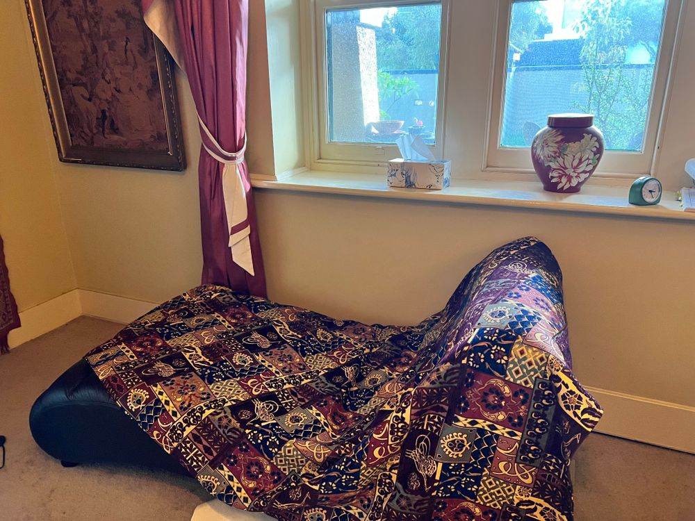 The psychoanalytic couch. Yes it's true.