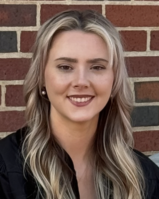 Photo of Dr. Cadence Bolinger, Pre-Licensed Professional, PhD