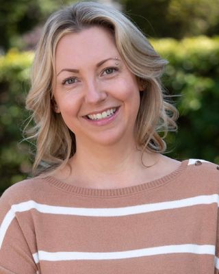 Photo of Erika Miller, Marriage & Family Therapist, MS, LMFT