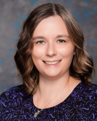 Photo of Ainsley McNaught, Registered Psychotherapist, MACP