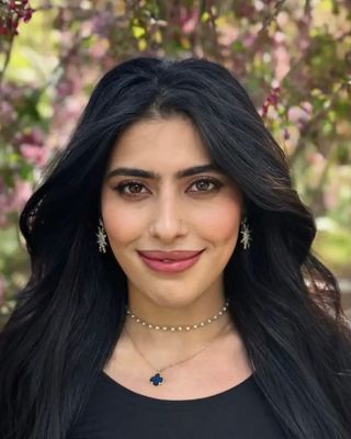 Photo of Israa Hussein, Licensed Professional Counselor, LPC