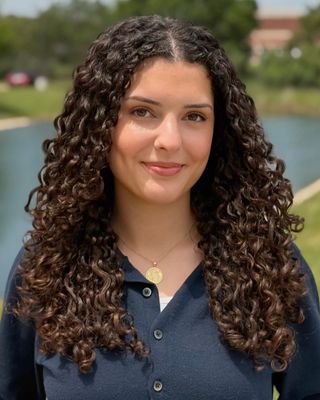 Photo of Yasmeen Dakak, Pre-Licensed Professional