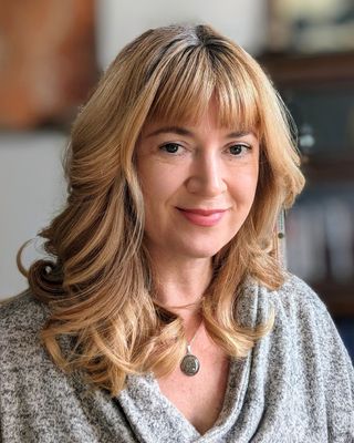 Photo of Kelly M. Bossard, Clinical Social Work/Therapist, LCSW, CCTP, MSW