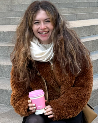 Photo of Caroline Berson, Pre-Licensed Professional
