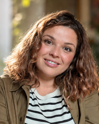 Photo of Sasha Maxwell, Counsellor, MBACP