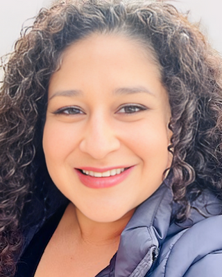 Photo of Claudia Santora, Marriage & Family Therapist, LMFT