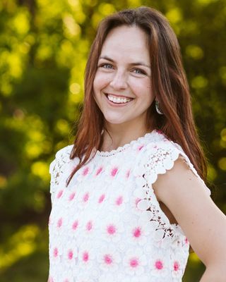 Photo of Caitlin Walter, Licensed Professional Counselor in Brown County, KS