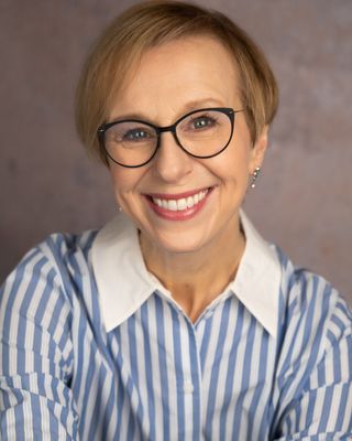 Photo of Deborah Bowman, Psychotherapist, PhD, BPC