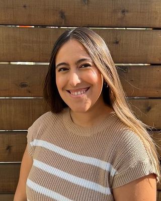 Photo of Vanessa Mendoza, Marriage & Family Therapist Associate, MA, AMFT