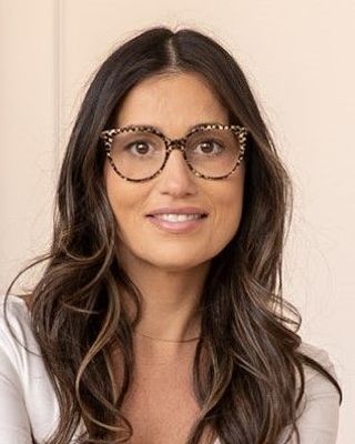 Photo of Paula Zezza, Registered Psychotherapist