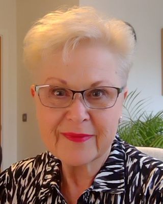 Photo of Mandy Randall-Gavin, Counsellor, BACP