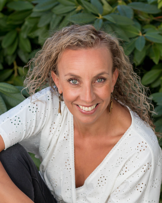 Photo of Elise Knox, Pre-Licensed Professional, AMFT