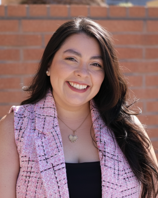 Photo of Kelly Medina, Clinical Social Work/Therapist, LCSW