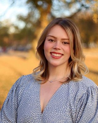 Photo of Emily Schonemann, Pre-Licensed Professional, LGMFT