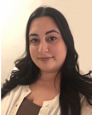 Photo of Alessia Fazio, Registered Psychotherapist (Qualifying), RP (Q)