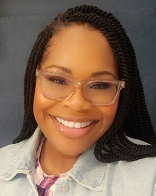 Photo of Monique McGee, Clinical Social Work/Therapist