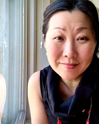 Photo of Meggin Nam Holtz, Clinical Social Work/Therapist, LCSW