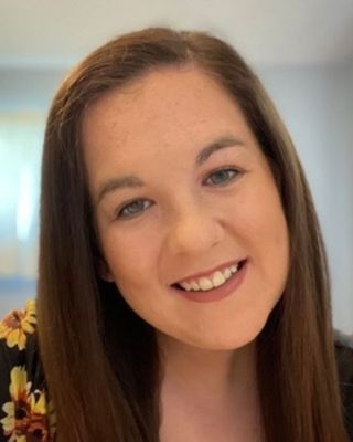 Photo of Brianna Newhart, Licensed Professional Clinical Counselor