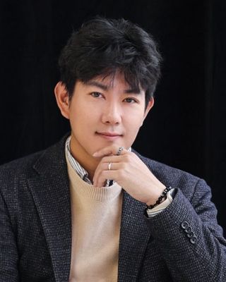 Photo of Logan Lee, Pre-Licensed Professional, MA