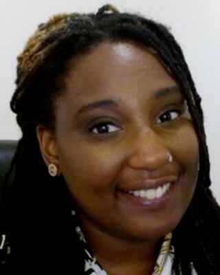 Photo of Angelica Ronke, Clinical Social Work/Therapist