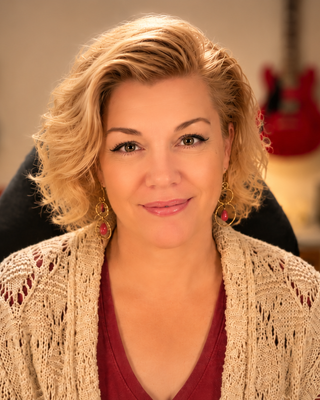 Photo of Melissa Lally, Marriage & Family Therapist Associate, AMFT