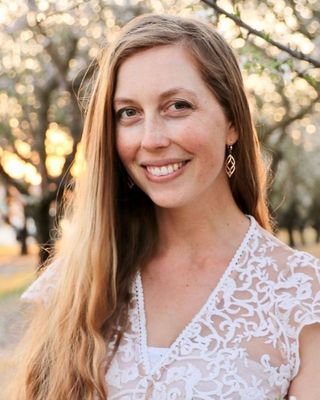 Photo of Erin Arsala, Psychologist, PhD