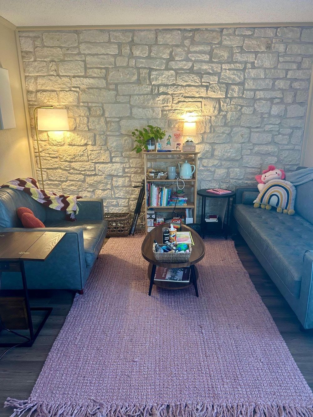 located in Austin, 78704 near Radio South! 