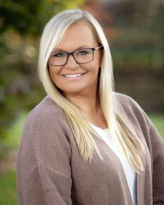 Photo of Heather Belanger, Clinical Social Work/Therapist, LLMSW