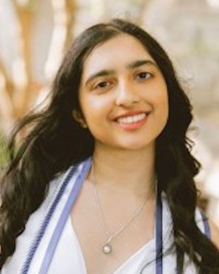 Photo of Simran Puri, Pre-Licensed Professional, LGPC