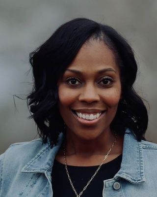 Photo of Ashley Alvarez, LMSW