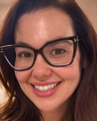 Photo of Jeannie Umanzor, Psychiatric Nurse Practitioner, PMHNP