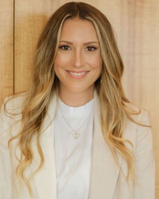 Photo of Meg McGuire, Marriage & Family Therapist, MA, LMFT