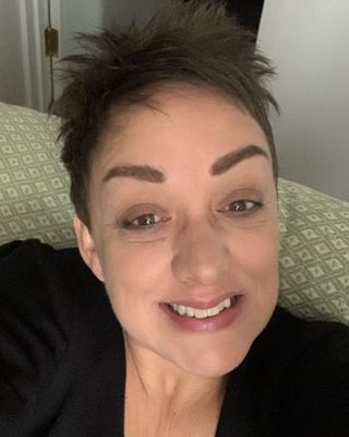 Photo of Michelle Mays, Psychotherapist, MA, PTUK