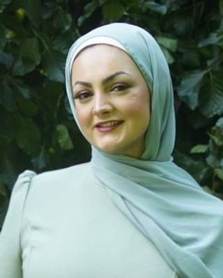 Photo of Adian Alsadaani, Registered Psychotherapist (Qualifying)