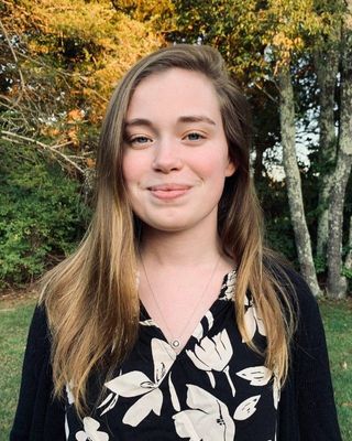 Photo of Alyssa Damiano, Clinical Social Work/Therapist, LCSW