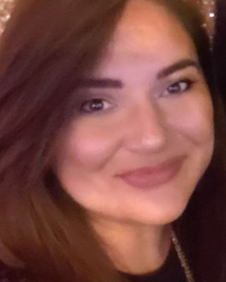 Photo of Karina Breezer, Counselor, LCPC, CFRS, CCE