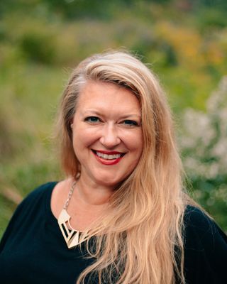 Photo of Cynthia Holmes, Clinical Social Work/Therapist, AM, LCSW