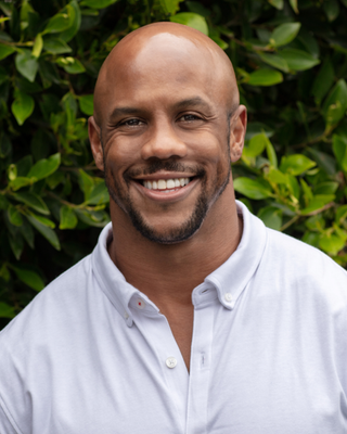 Photo of Sterling Walker, Marriage & Family Therapist Associate in Lakeshore, San Francisco, CA