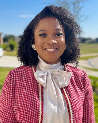 Photo of Dayo Momoh, Psychiatric Nurse Practitioner, MSN, APRN, PMHNP