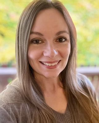 Photo of Nova MacLeod, Pre-Licensed Professional, BA