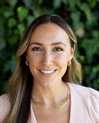 Photo of Aubrie Dodge, Clinical Social Work/Therapist, MSW, LCSW