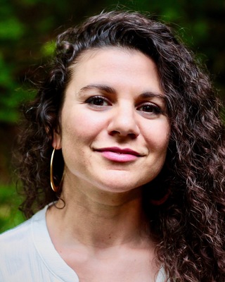 Photo of Jessica Barnese, Licensed Professional Counselor in Belmont, Portland, OR