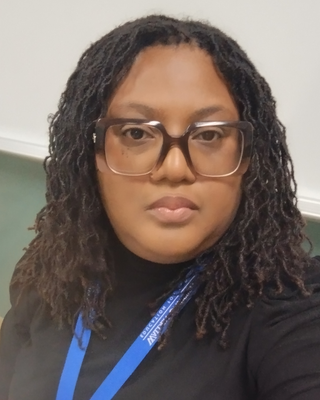 Photo of Monique Henry, Clinical Social Work/Therapist, LCSW